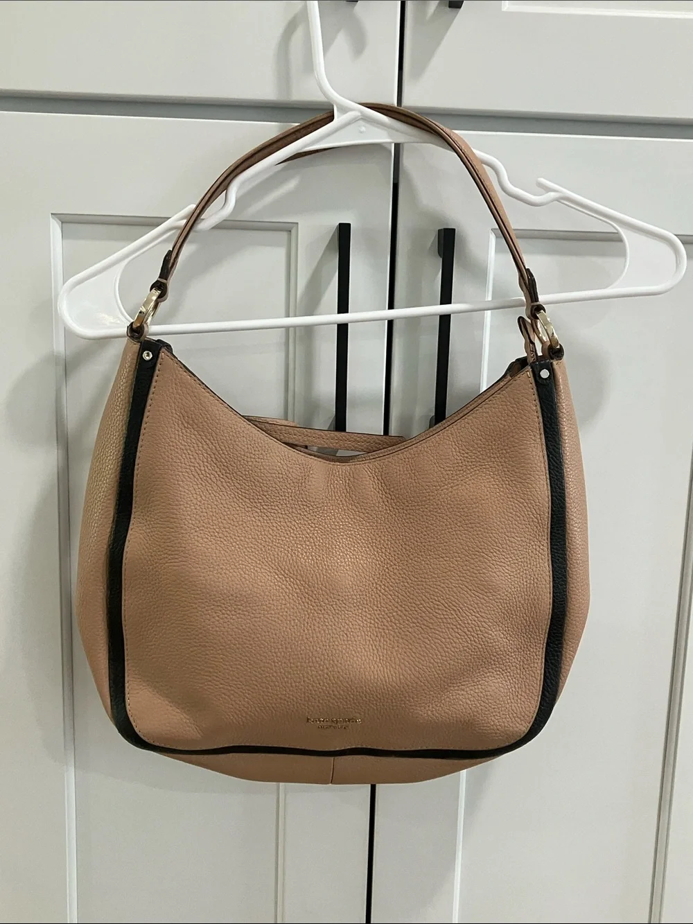 Kate Spade Women's Tan Black Roulette Large Hobo Bag Leather Shoulder Purse